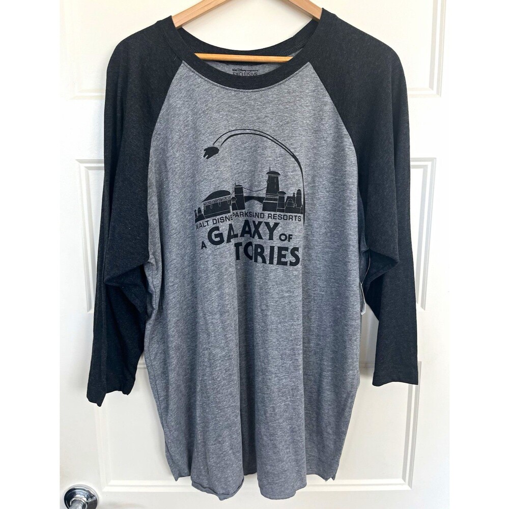 Disney Parks Imagineering Exclusive Star Wars A Galaxy of Stories Raglan Shirt M